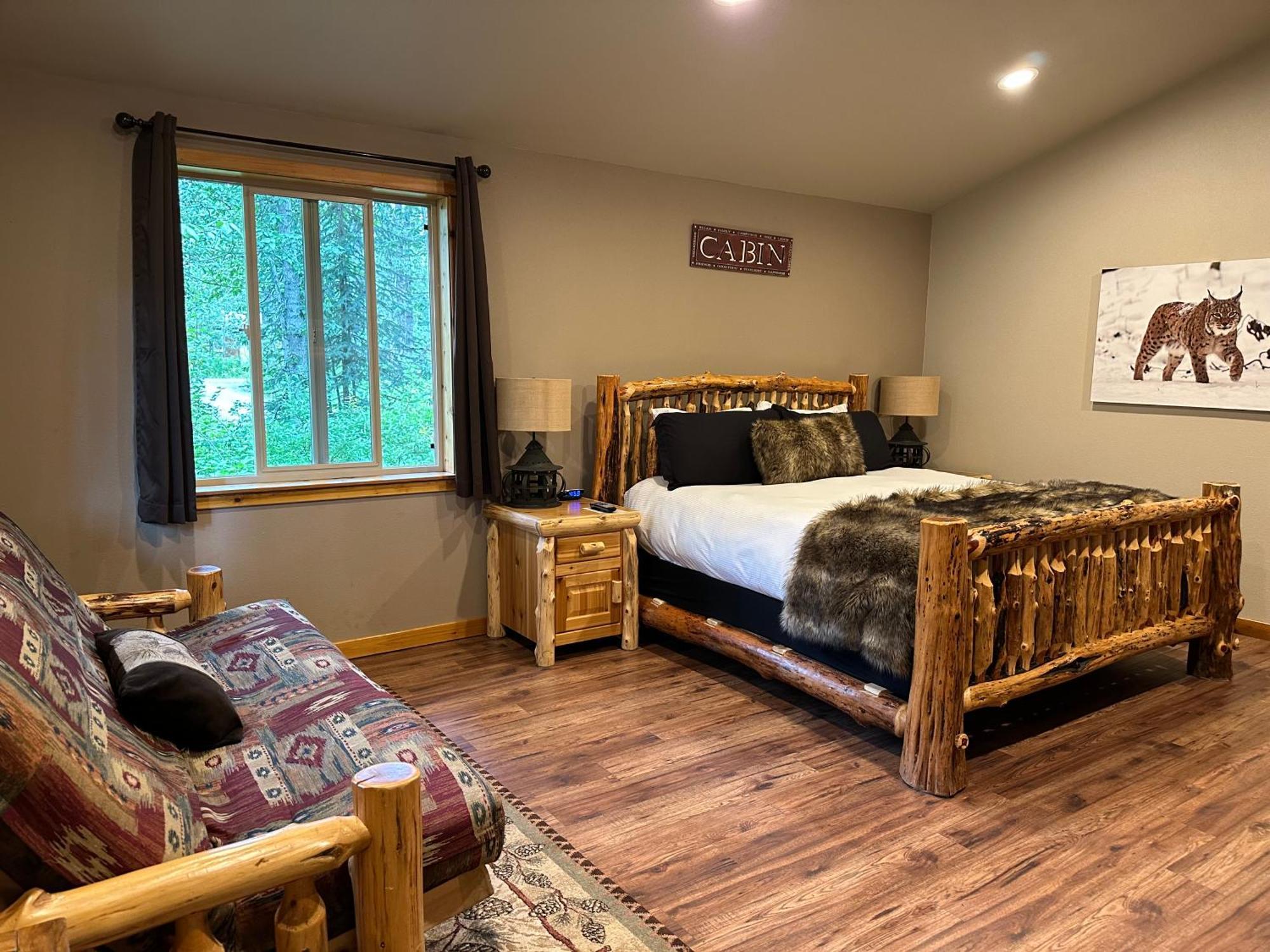 Summit Lake Lodge エクステリア 写真